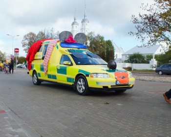 Viļānos izbraukumā devās neparasti transportlīdzekļi